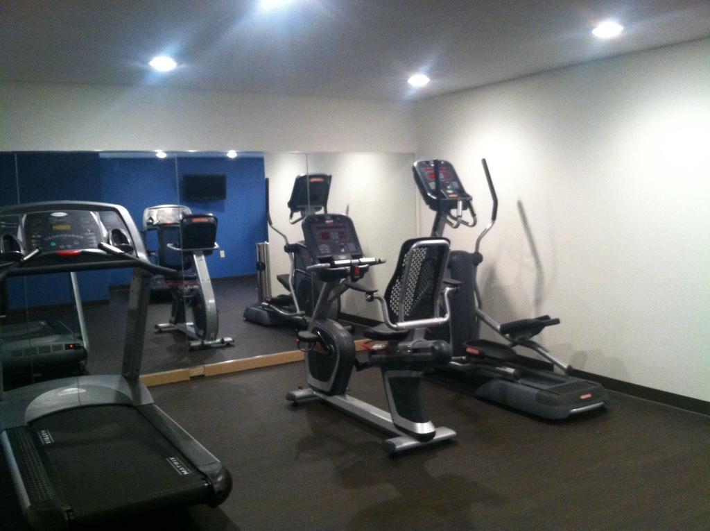 Country Inn & Suites By Radisson, Muskegon, Mi Εξωτερικό φωτογραφία