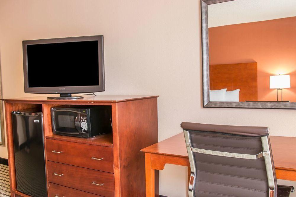 Country Inn & Suites By Radisson, Muskegon, Mi Εξωτερικό φωτογραφία